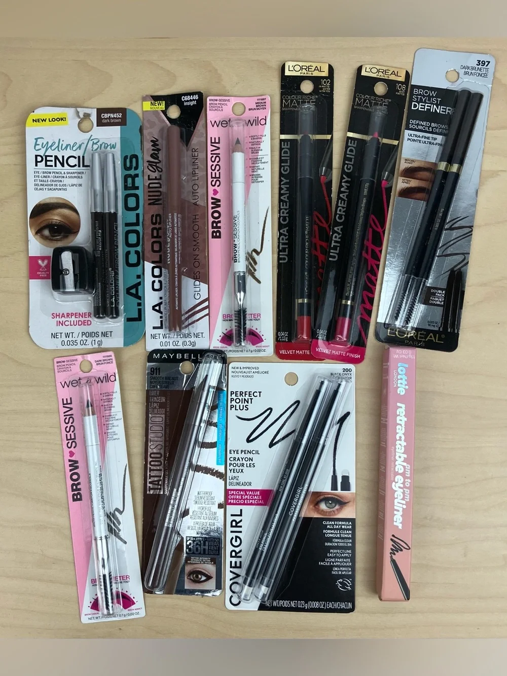 Lot Of 10 Eyeliner Brow Makeup Pencils: Covergirl, L’Oréal, Lottie, LA Colors